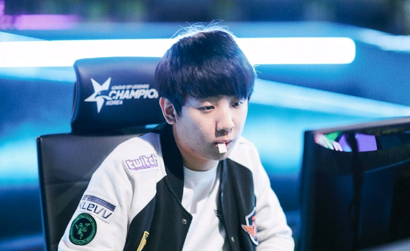 囊括8金4 囊括8金4