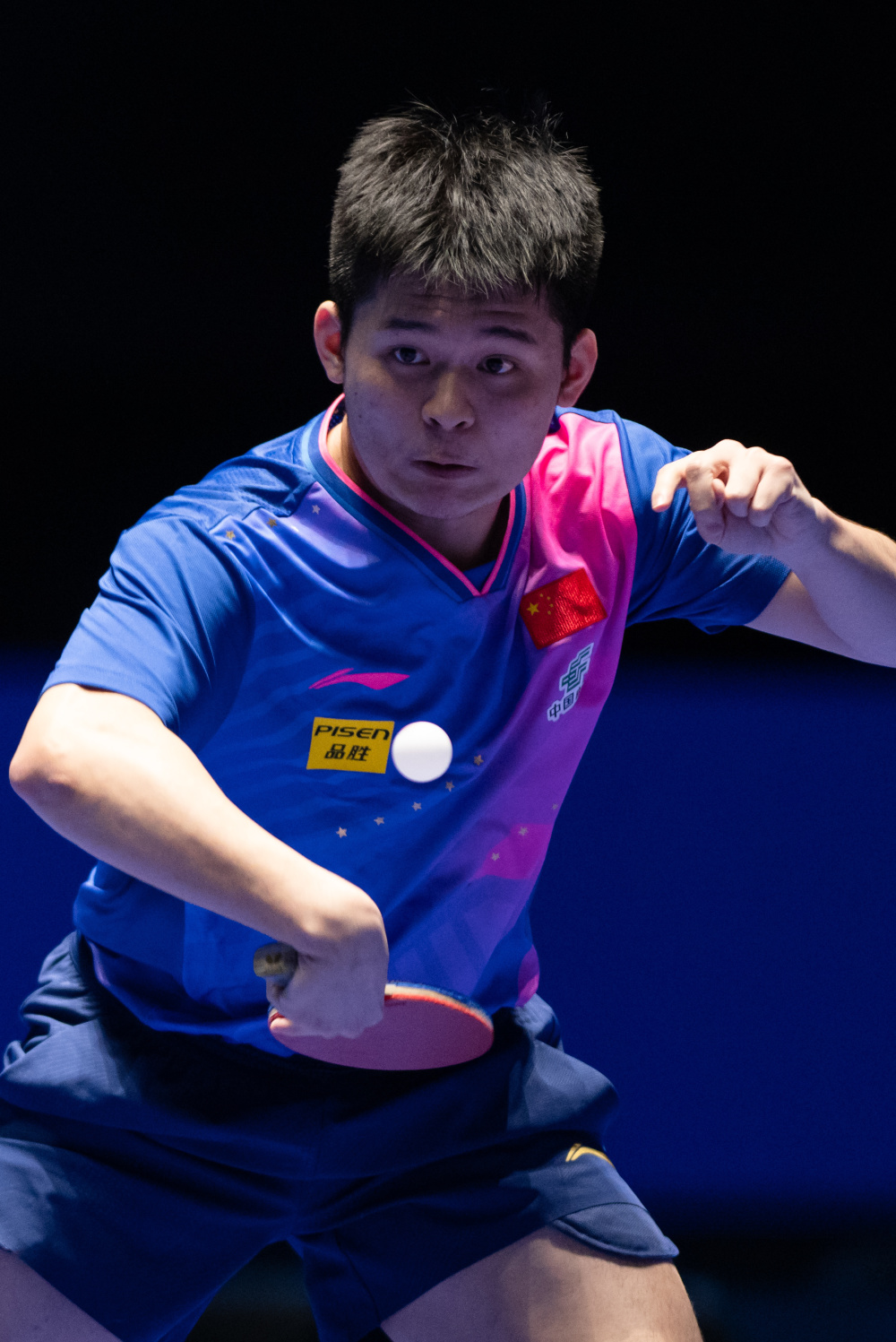 在对抗与落 在对抗与落